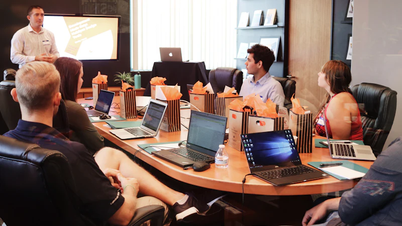 Business team meeting to plan IT strategy
